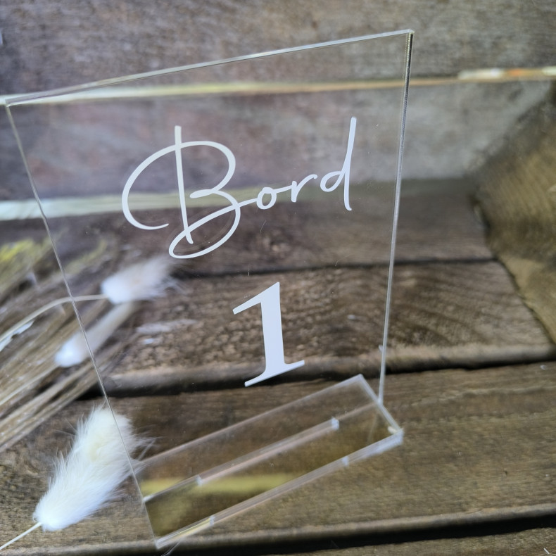 Bordnummer i klar akryl til bryllup, barned�b, konfirmation ...