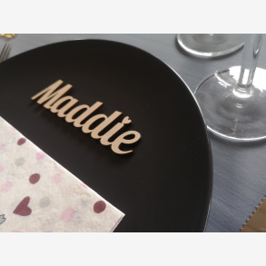 Bordkort navn i tr til bryllup, barnedb, konfirmation ...