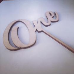 Caketopper ONE i tr�