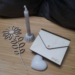 Pengegave i tr� kuvert