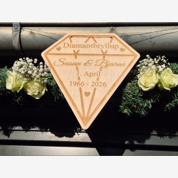�resport skilt til Diamantbryllup i tr�