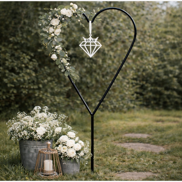 Sm� diamanter � perfekt til krondiamantbryllup 