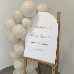 Elegant velkomstskilt i bueform